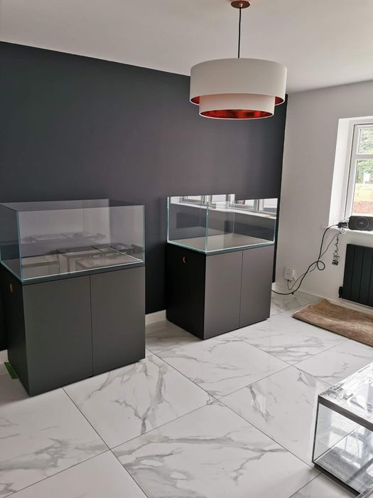 Подставка с аквариумом на заказ