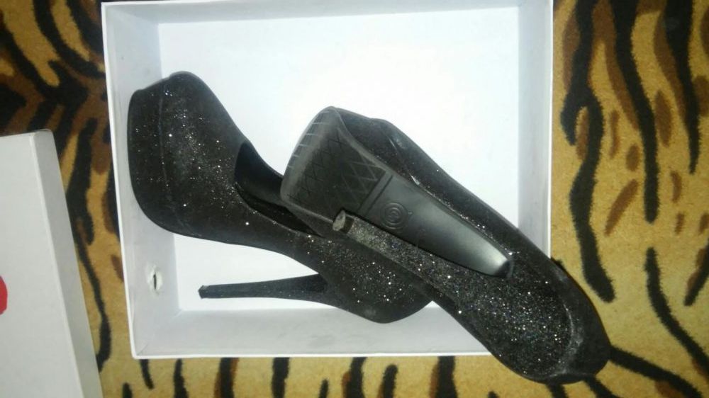 Туфли 35 размер фирменые