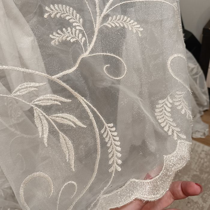 Тюль 5*2.37 см в отличном состоянии