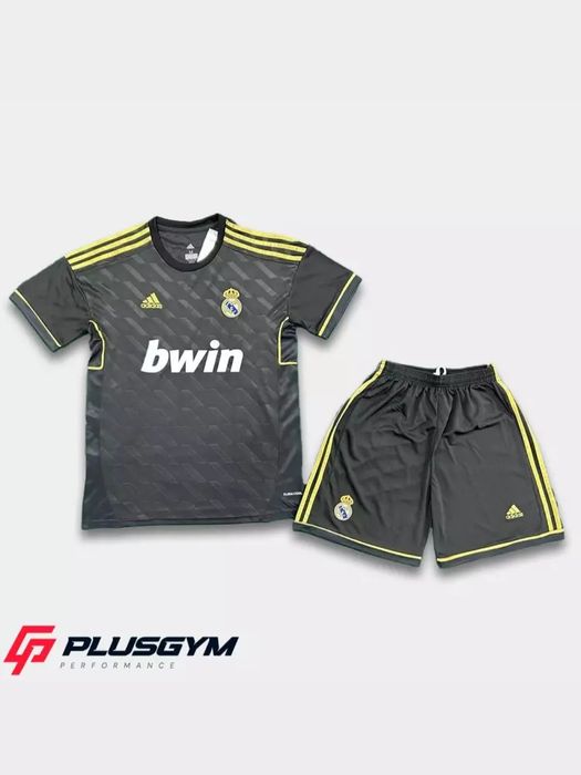 Fudbol Forma retro Barselona Real madrid va boshqa klublar formalari