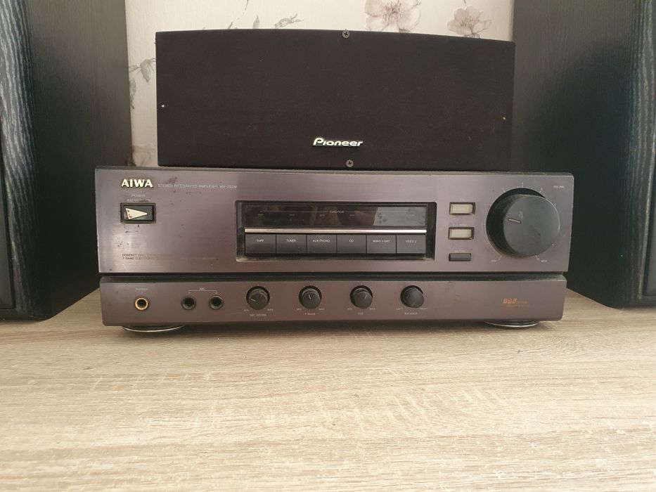 Statie audio cu boxe