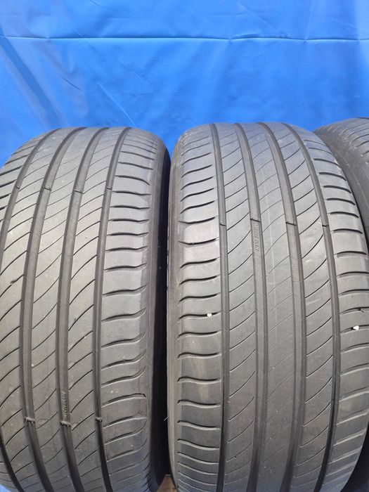 225/55/17 Michelin