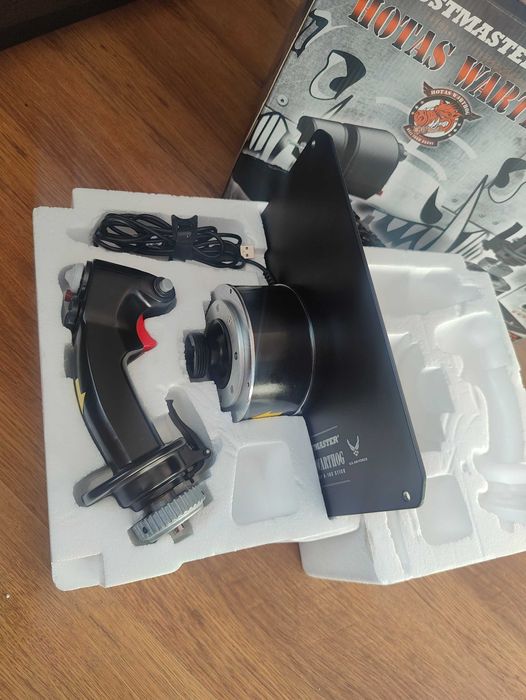 Joystick hotas Thrustmaster Warthog nou