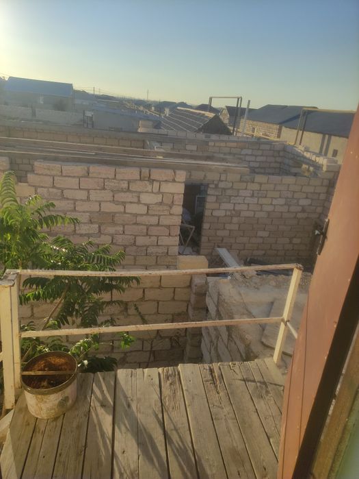 Үй сатылады срочно.