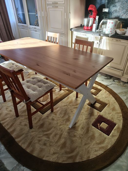 Masa 8 persoane  din lemn