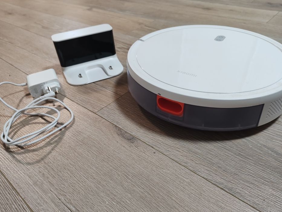 Прахосмукачка робот Xiaomi E10