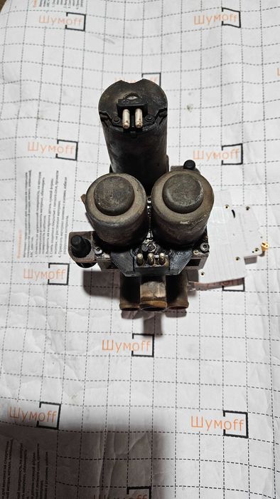 клапана печки на мерседес 140 .