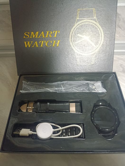 Smart wantch soat sotiladi