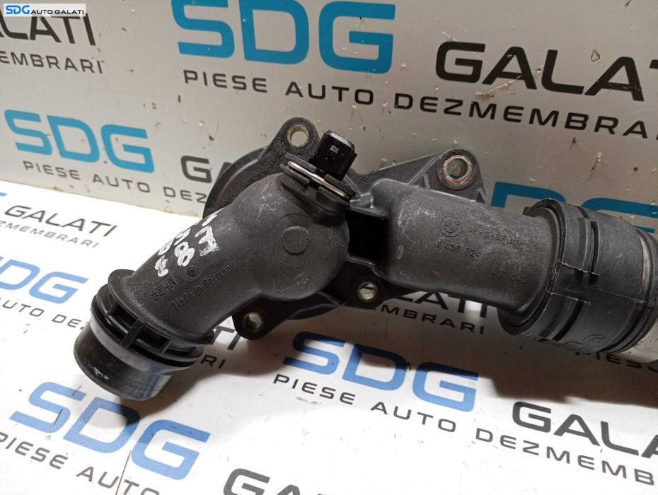 Corp Carcasa Suport Termostat Apa cu Furtun Conducta BMW X3 E83 2003 - 2010 Cod 1436824 5482010 5447271 5385296 [M4805]