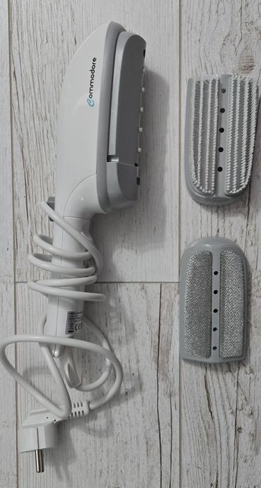 Perie verticala cu aburi