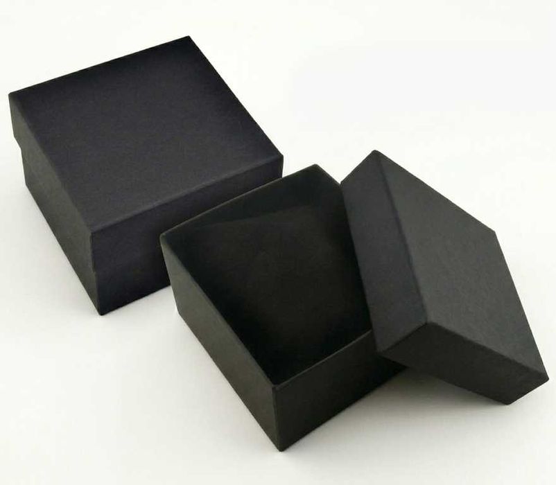 Луксозна Кутия за Часовник и Бижута. Подаръчни Кутии за Часовници Бижу