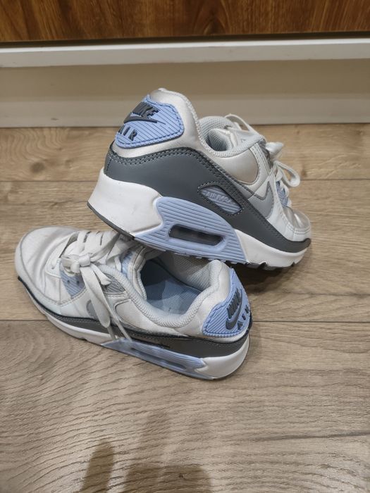 Продавам Nike air max 90