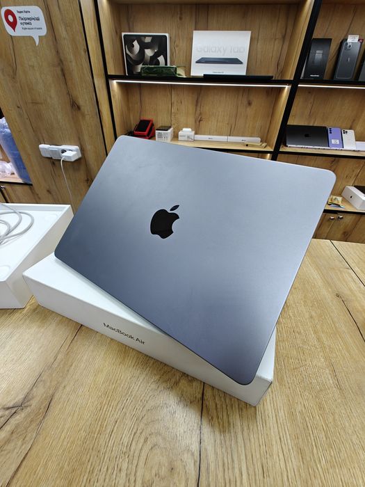 Apple MacBook M3 Чип 8/256 | 100% | MacBook Air 13