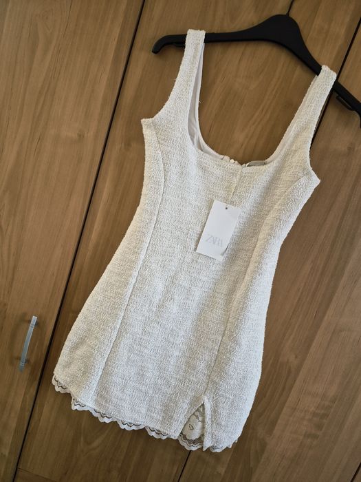 Нова рокля на Zara