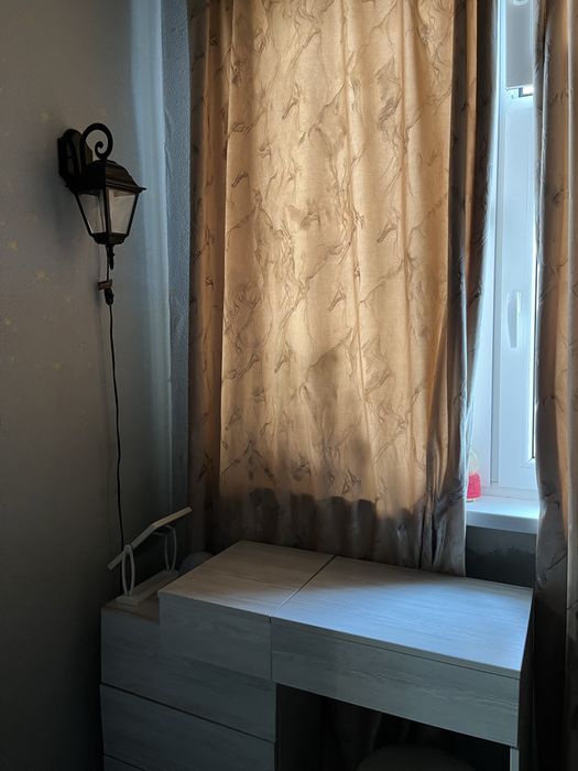 Чилонзор 16  квартира   1 в 2 / 5 / 5