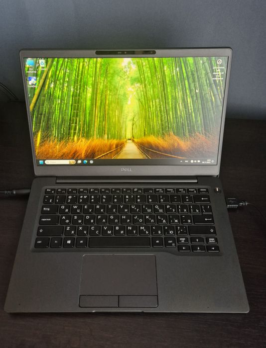 Ноутбук Dell Latitude 7300