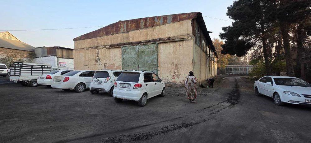 Noturar joy sotiladi