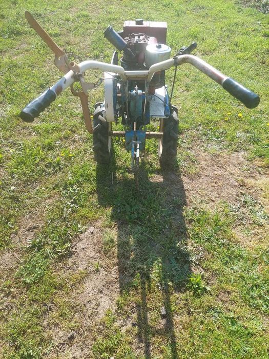 Руски мотоблок Нева МБ1 с двигател Briggs&Stratton 8 к.с.