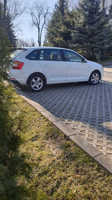 Skoda Rapid 1.6 Spaceback diesel cutie automata