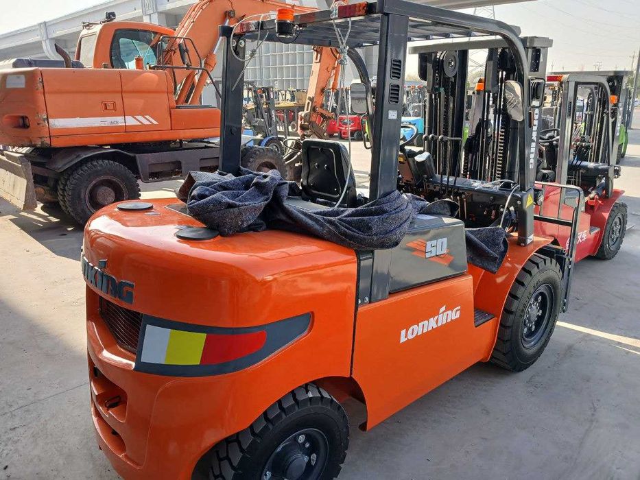 Авто Кара Вилочный Погрузчик LONKING 5 тонный 4.5 метровый
