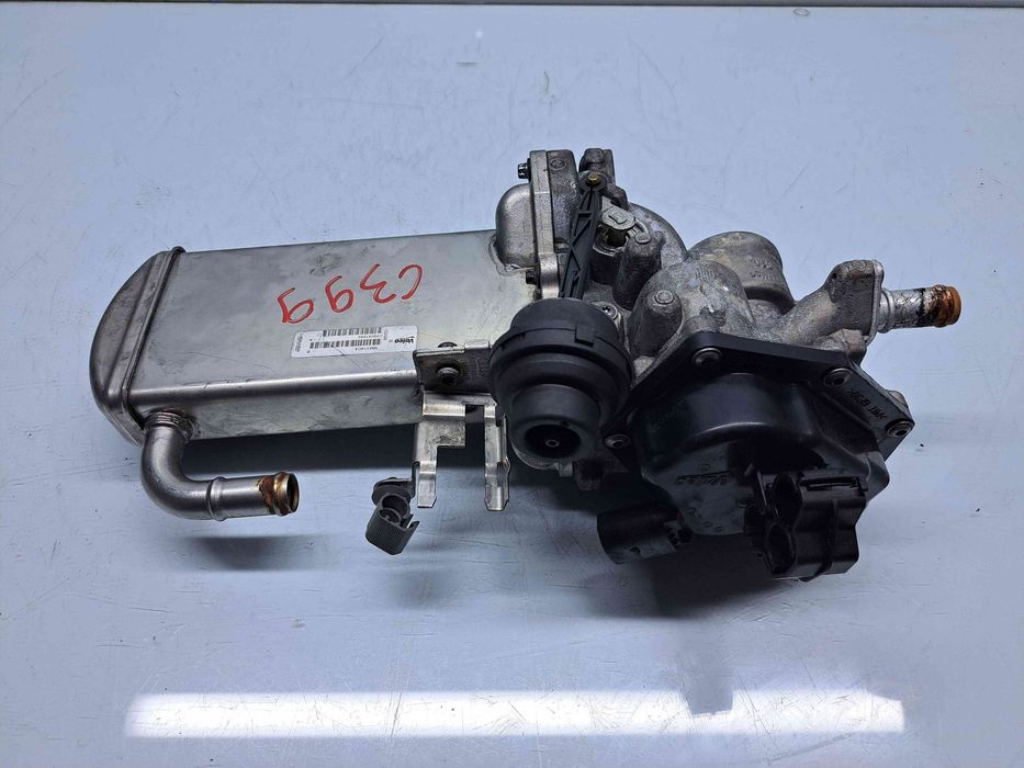 Racitor gaze Audi Q5 (8RB) [Fabr 2008-2016] S-line V29041282 2.0 TDI C