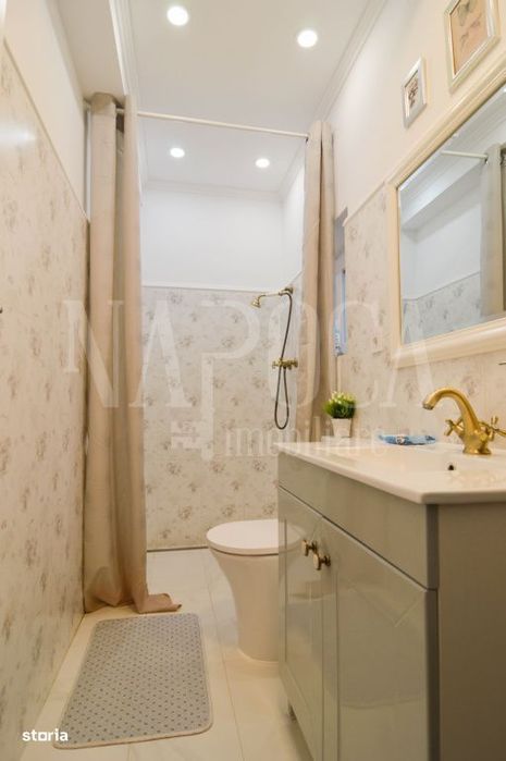 Casa 4 camere de vanzare in Campenesti