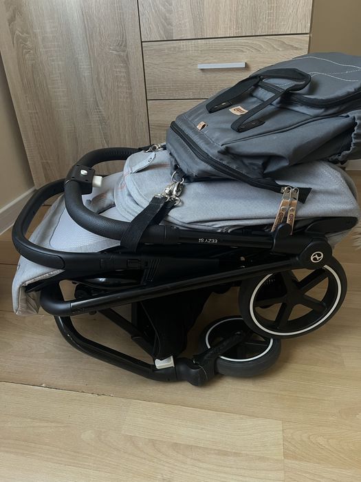 Количка Cybex Eezy S+ 2 Lava Grey + Подарък раница Chipolino