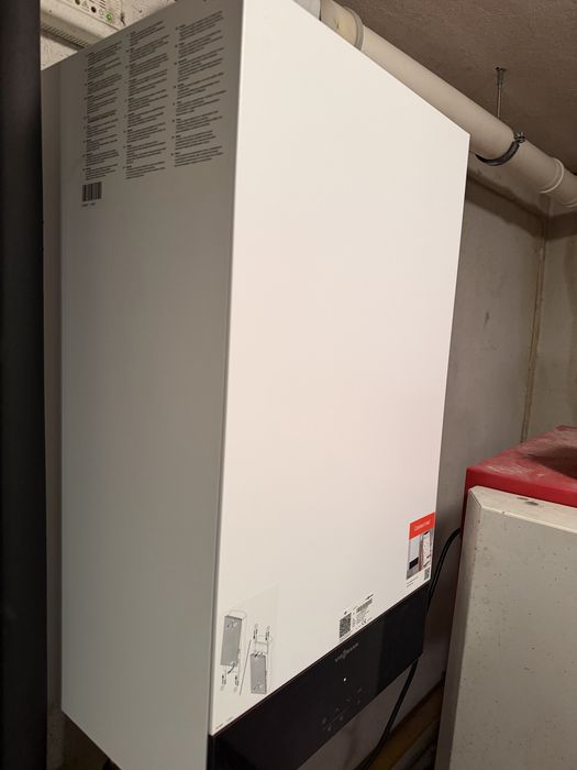 Газов котел Viessmann  32 kW, двуконтурен (отопление и топла вода)