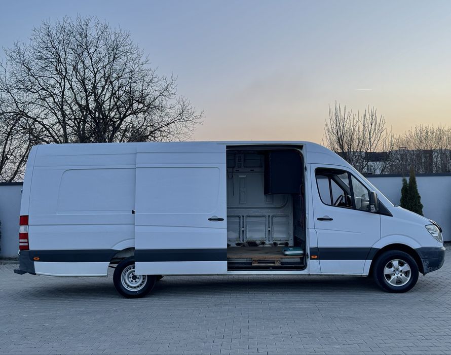 Mercedes Sprinter 319 Lung