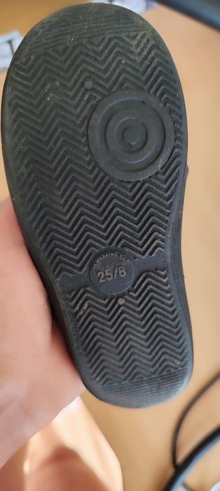 Продам детские макасы