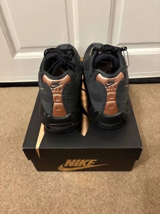 NIKE AIR MAX 95 x SYNA WRLD 40,41,42,43,44,45