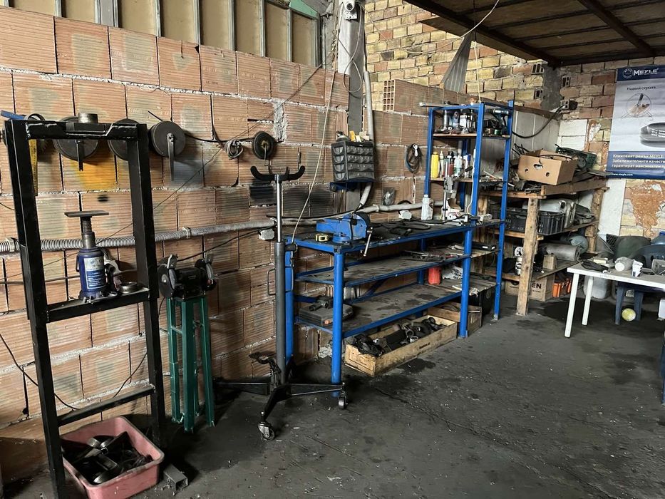 Дава се под наем Промишлена сграда в Разград, Промишлена зона - Запад - 130 кв.м за 306 € - Снимка #2