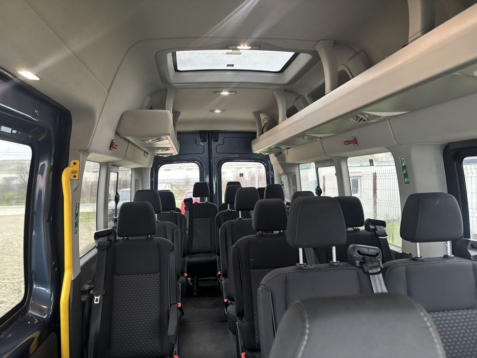 Microbuz Ford Transit 18 locuri/Garantie 2030