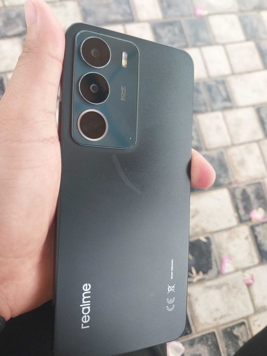Realme c71 почти новый
