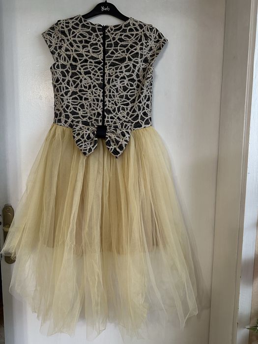 Официална рокля за принцеса