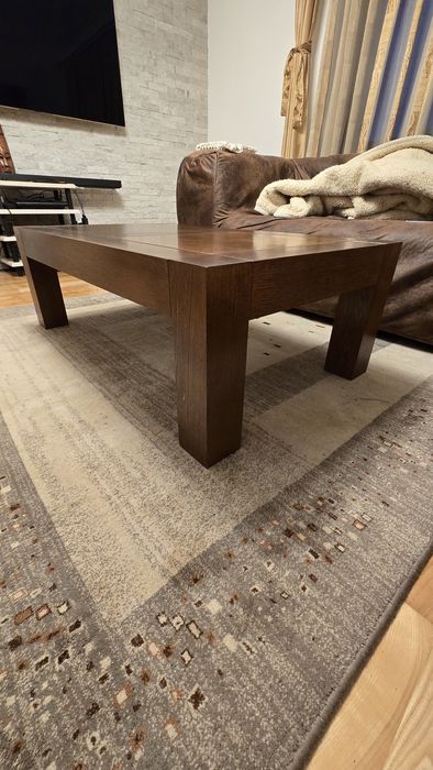Măsuță cafea furnir natural – design premium, stare impecabilă