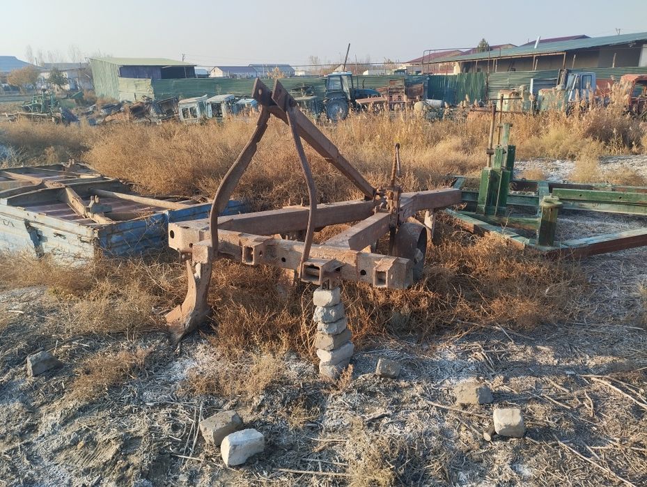 Плуг сотилади бухорода