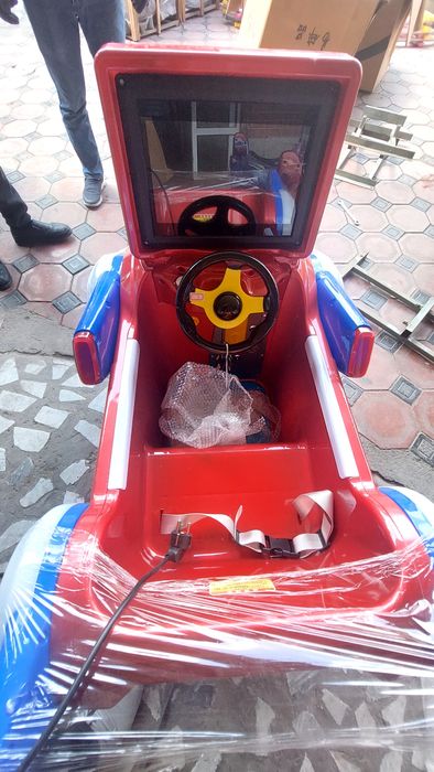 Angliya bayroqlik va samaliyot  poezdlar