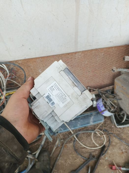 Elektron puskatel va rubinik