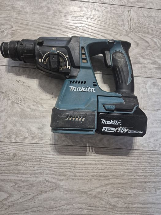 Rotopercutor makita dhr 242 brushless