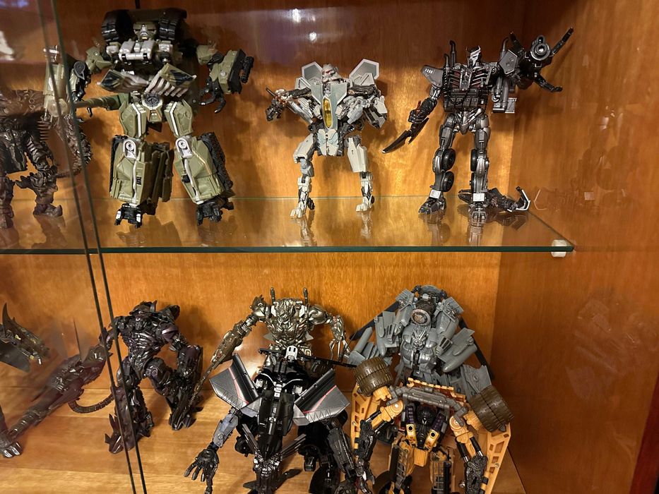 Vand colectie roboti transformers autobots decepticons