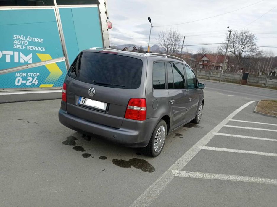 VOLKSWAGEN Touran 2005 — imagine 5