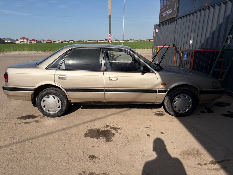 Mazda 626 2 литр