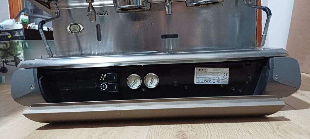 Rancilio classe 10 две групи кафемашина професионална