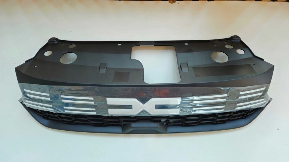 Grila LOGAN JOGGER DUSTER STEPWAY LOGAN 2023, kit extreme Orange