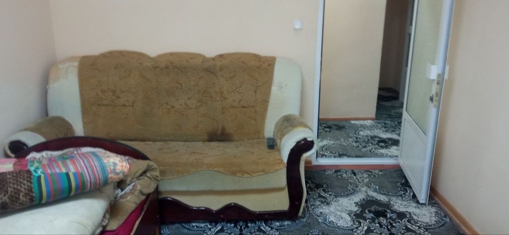 Икки хонали уй оилага ижарага берилади