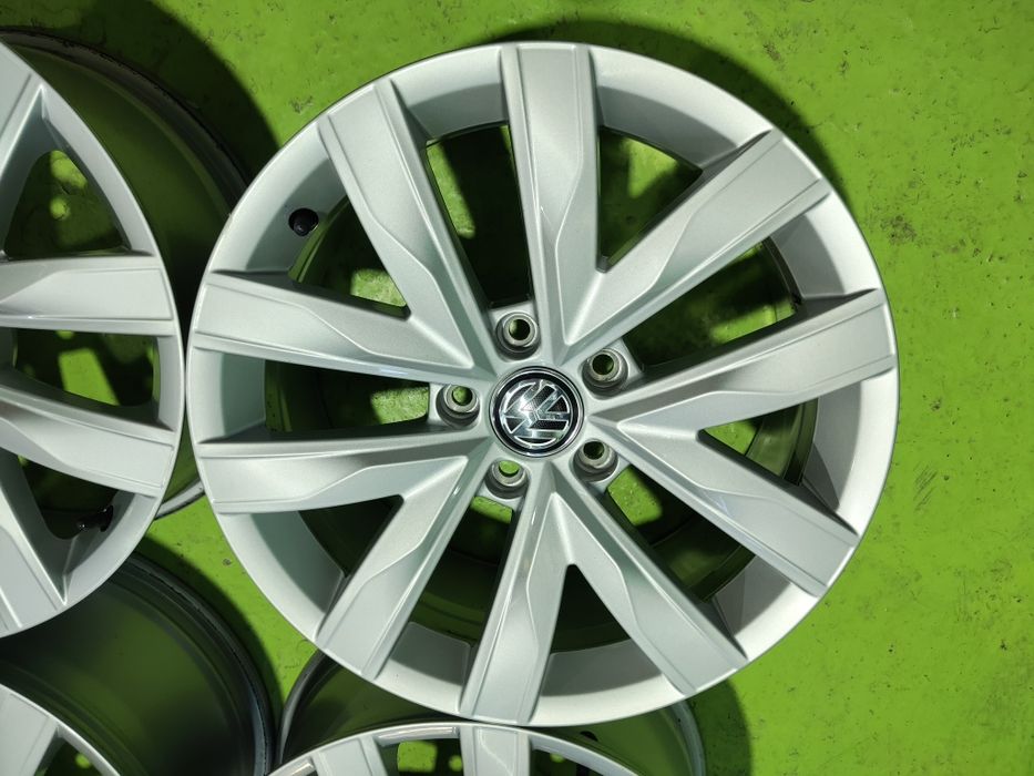 17 5x112 Vw Passat B8 лети джанти 5х112 пасат