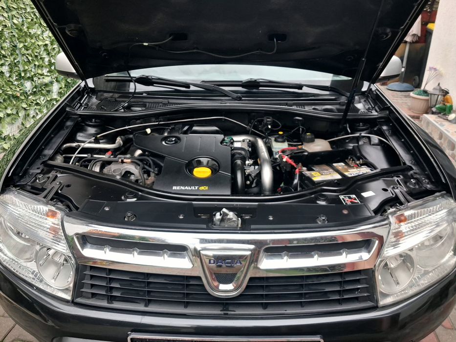 Dacia duster 1,5 diesel euro 5  2011 Navigație camera marșarier