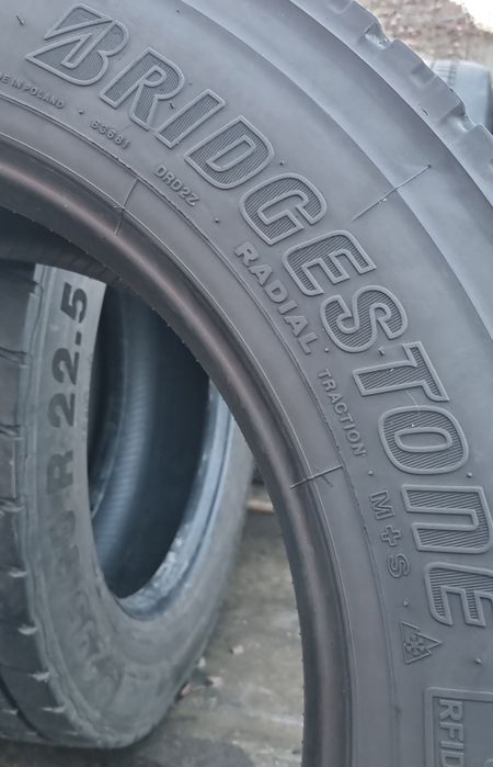 2 Sau (4) Anvelope (MOTRICA) Bridgestone  295/60 R22.5 M/S impecabile