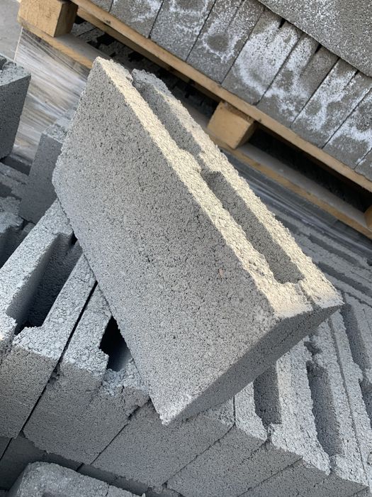 Перегородки, межкомнатные кирпичи, блоки сплитерные